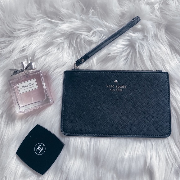 kate spade Handbags - [kate spade] wristlet
